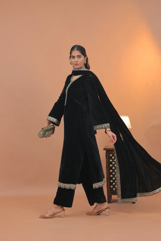 Afsana Black Velvet